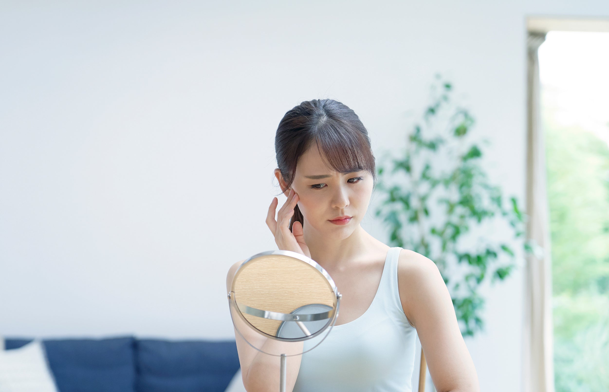 ２０〜３０代が悩む肌トラブルはニキビやシミ！肌トラブルの原因や対策など紹介